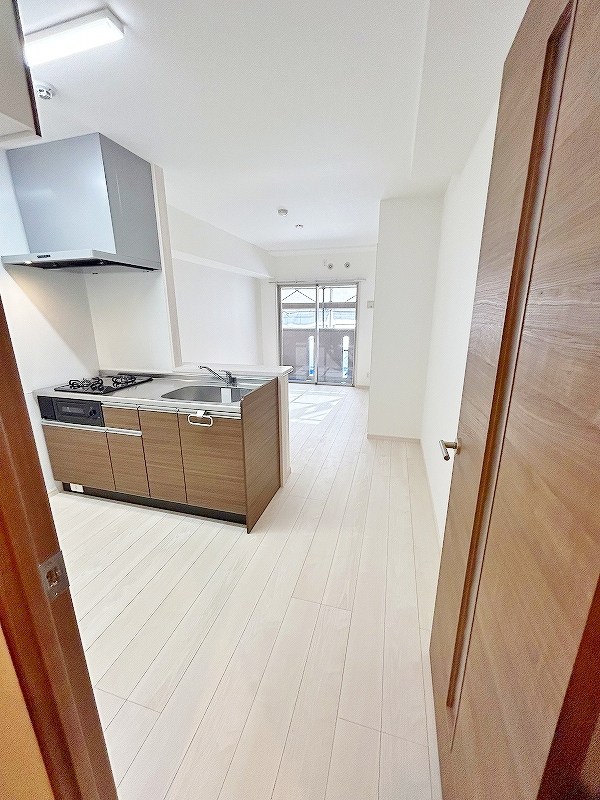 ロワール・イン柳原町  リビング