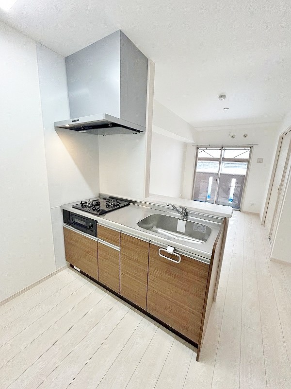 ロワール・イン柳原町  キッチン