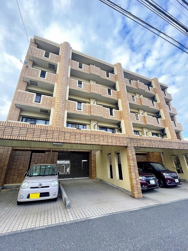 シャルマンエルディオⅠ 306号室 外観