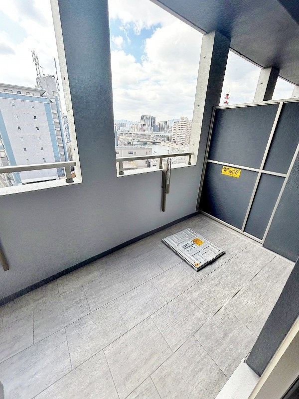 プレジデンスざ・さくら通り ベランダ