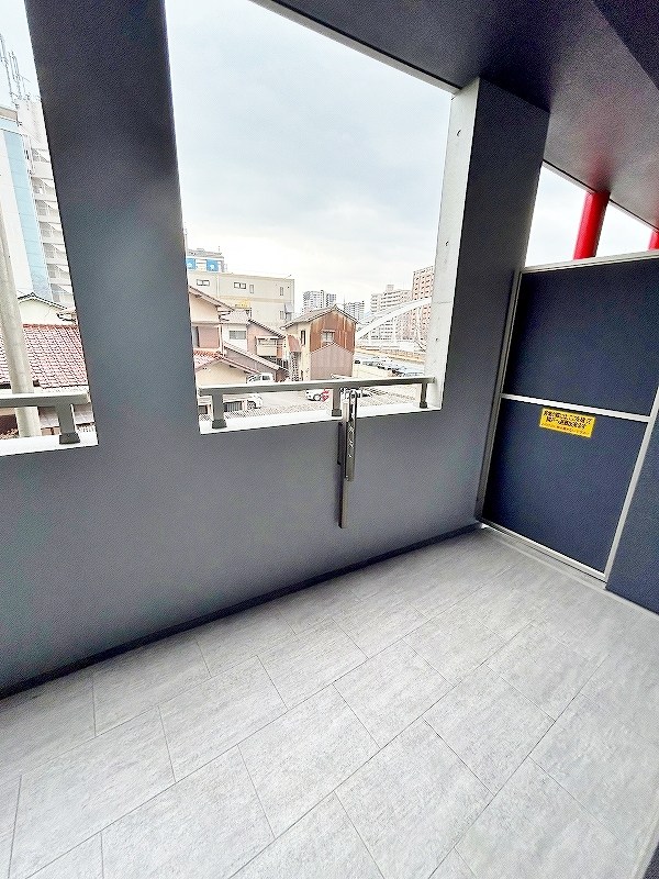 プレジデンスざ・さくら通り ベランダ