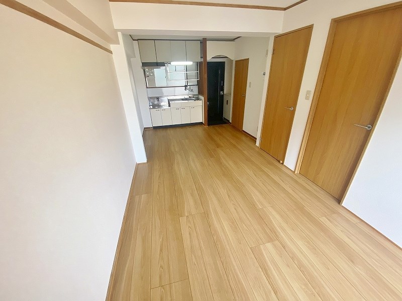 第二日之出ビル リビング