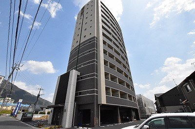 ラフィーネ上葛原 903号室 外観