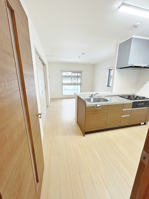 ロワール・イン柳原町  リビング