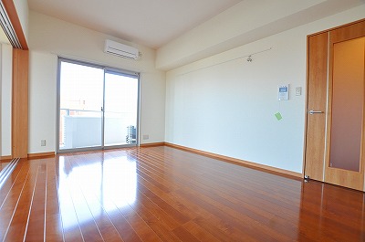 サンシャインプリンセス北九州 リビング