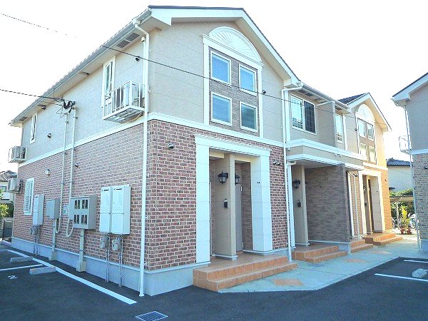 グラントリノ小倉Ⅰ  102号室 外観