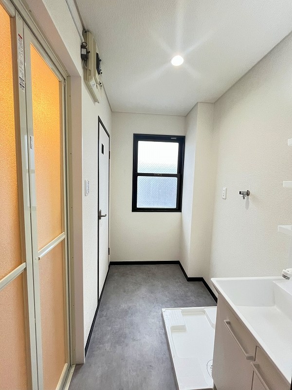 アルカサール菅原 その他8