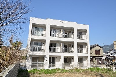 サンフローラ三郎丸  203号室 外観