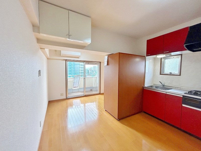 片野タカヤコーポレーションビル リビング