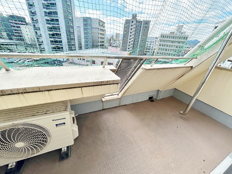 片野タカヤコーポレーションビル ベランダ