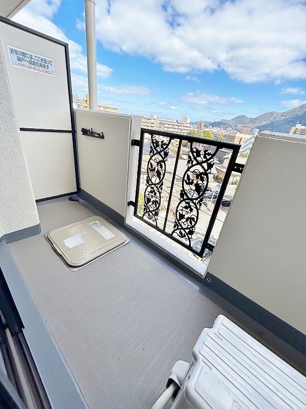 ベルメゾン三郎丸  ベランダ