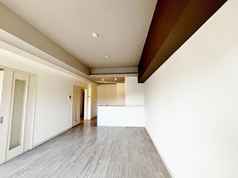 フェルト１０２１  リビング