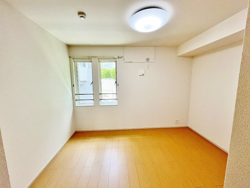 フレッシュリーＢ ベッドルーム