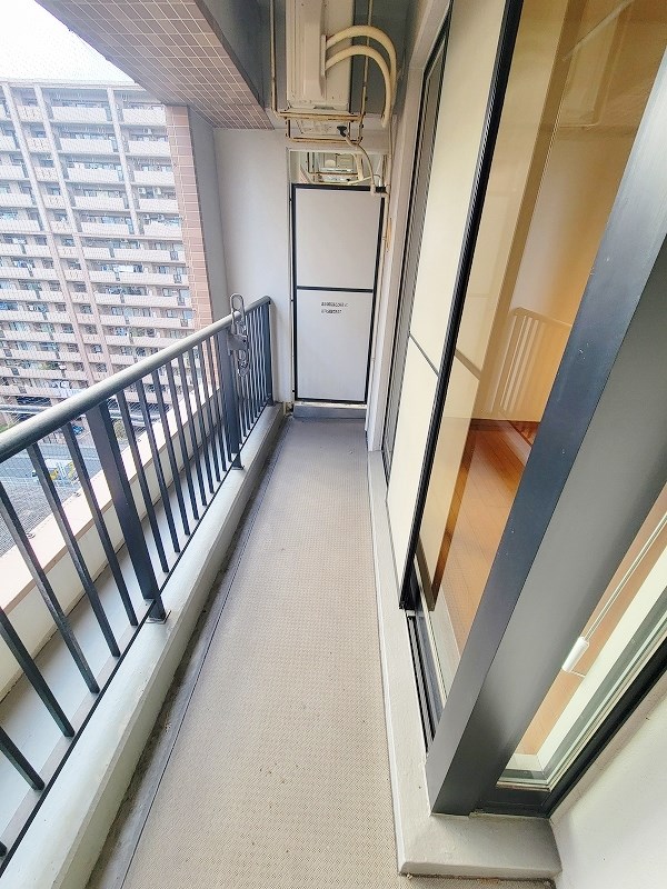 ユーフォリウム・マタマ ベランダ