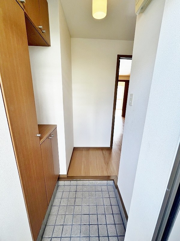サザンヒルズＡ  玄関
