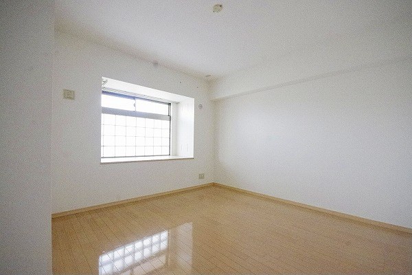 ルピナス守恒 ベッドルーム