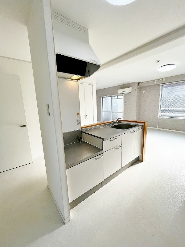小西ビル キッチン