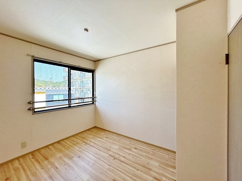 コンフォールⅠ番館  ベッドルーム