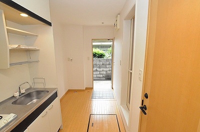 ミラノアパートメントコムラⅡ  リビング