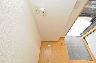 ミラノアパートメントコムラⅡ  ベランダ