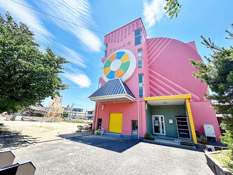 ラファエロ 周辺画像5