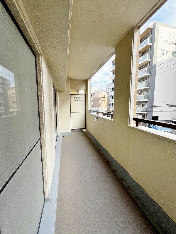 セントラルアベニュー ベランダ