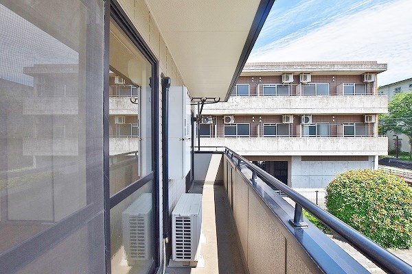 コンフォールⅡ番館 ベランダ