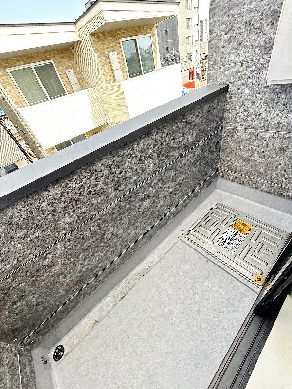 Ellina貴船Ⅲ（エリナ貴船） ベランダ