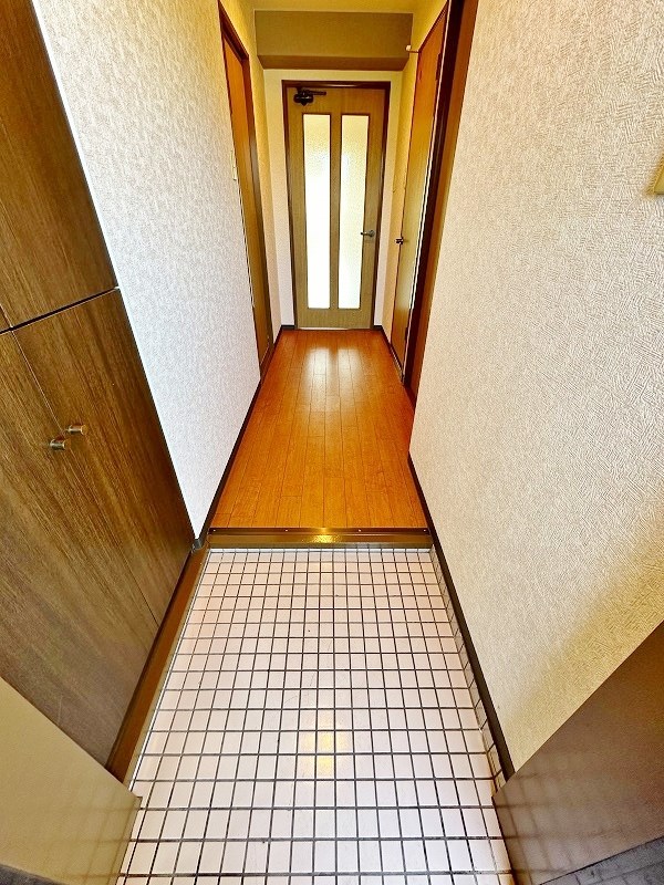 ギャラン中井 玄関