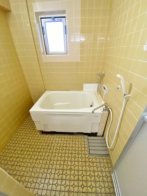 第８岡部ビル 風呂画像