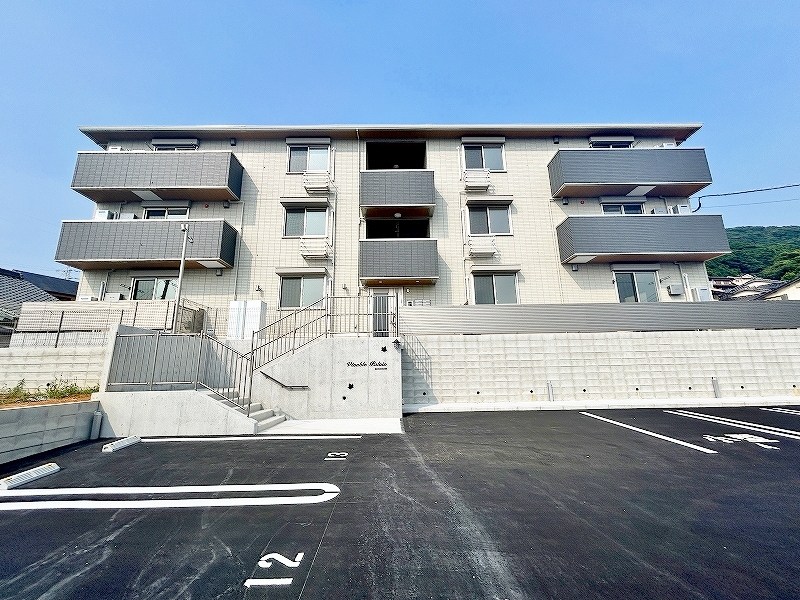 vivablepalais（ヴィヴァブルパレ） 205号室 外観