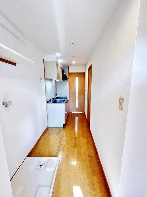 マーベラス下到津   玄関