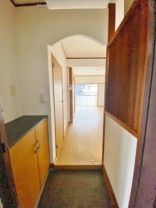 第二日之出ビル 玄関