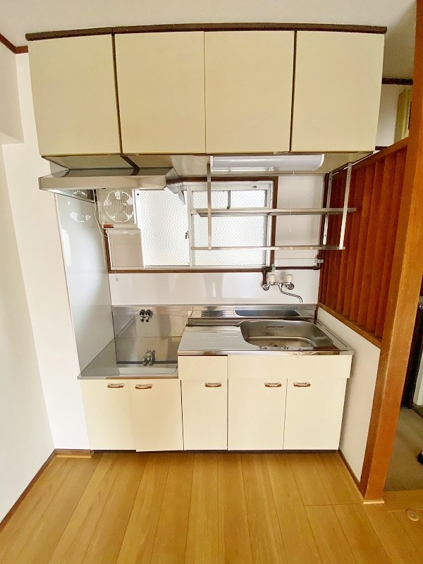第二日之出ビル キッチン