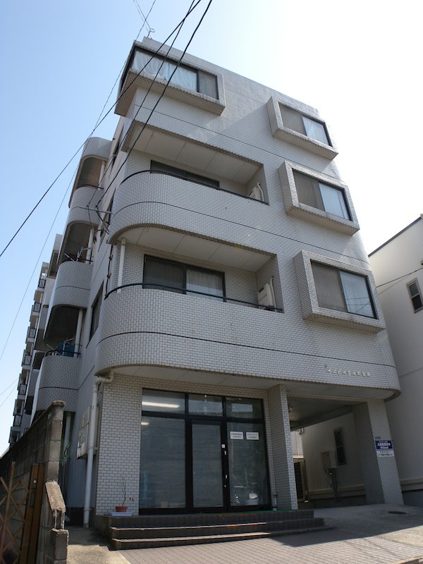 アルカサール菅原 401号室 外観