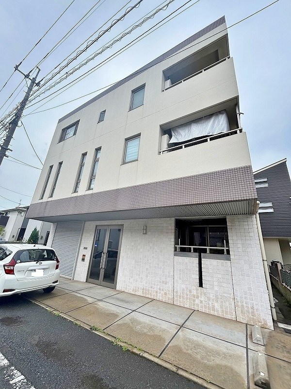 RUHIGER PLATZ（ルイジャープラッツ） 101号室 外観