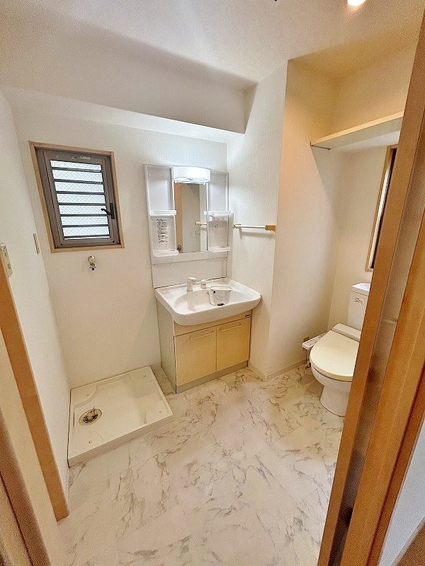 RUHIGER PLATZ（ルイジャープラッツ） その他12