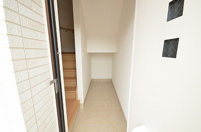 ティ カルム ル シャトー 玄関