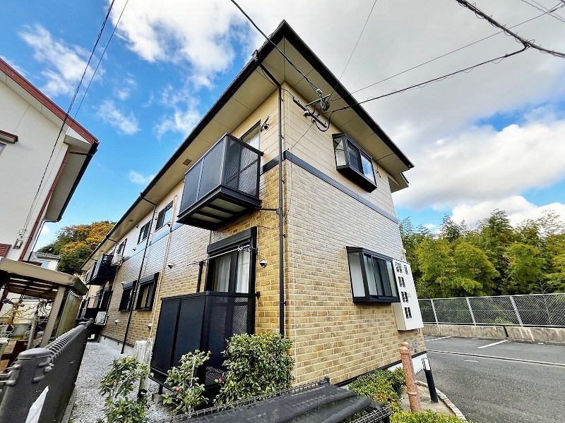 フィオーレ長行西 102号室 外観