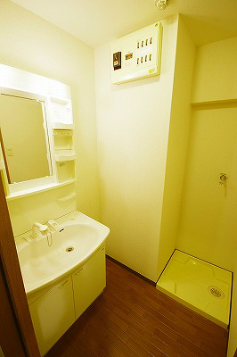 シャイニーヒルズ その他1