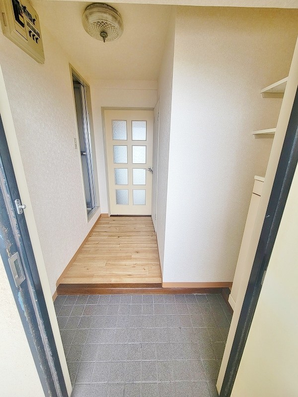 けやき通り内山 玄関