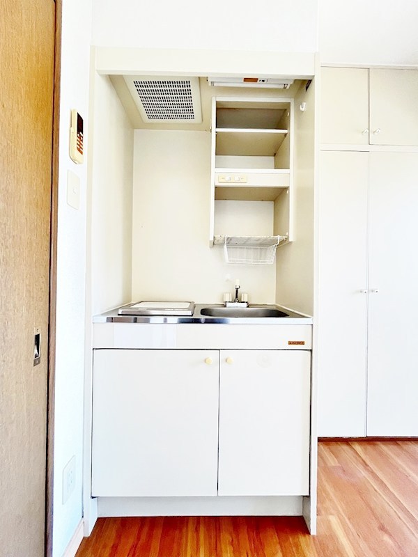 メディケアビル   キッチン