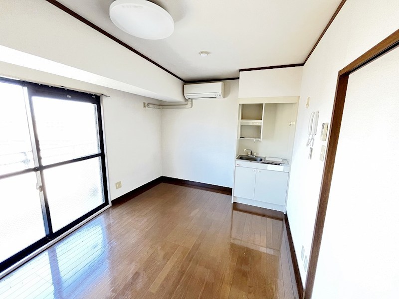 メディケアビル   リビング