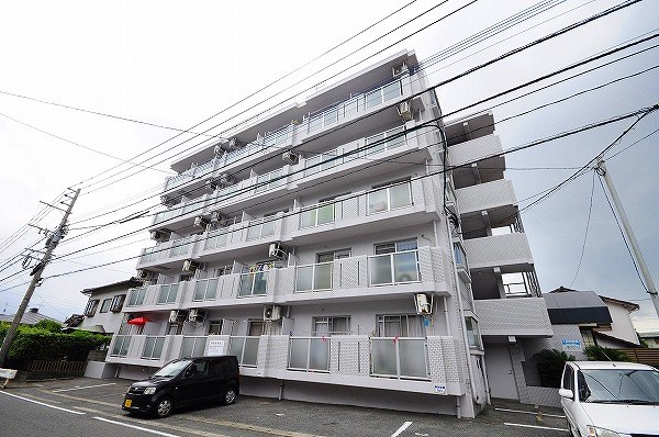 シャトレ下富野 501号室 外観