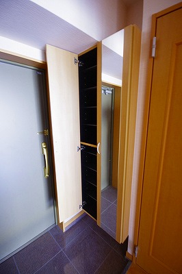 サンシャイン・マリンズ井堀 玄関