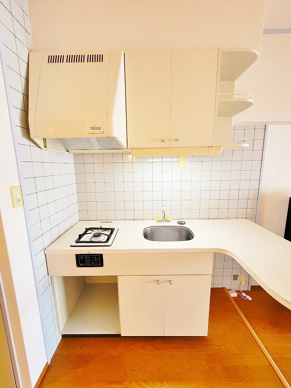 ベルガ清水 キッチン