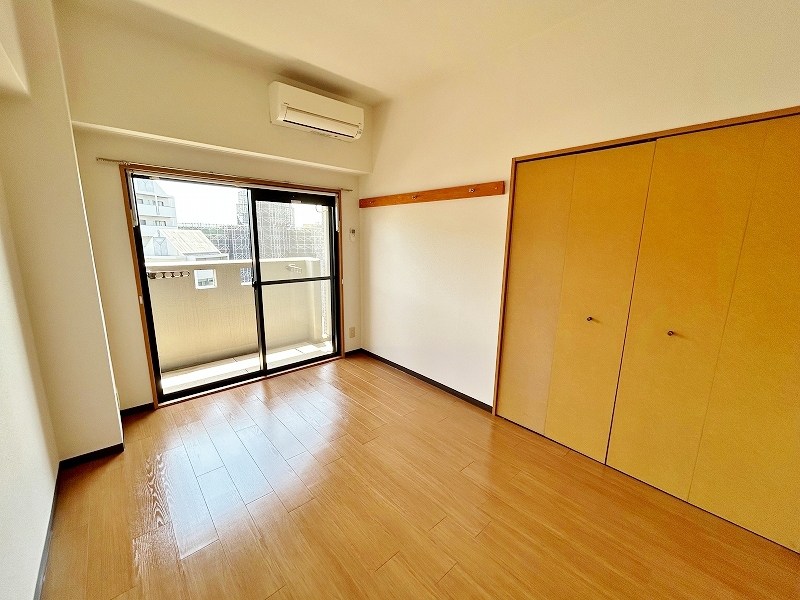 中津口センタービル ベッドルーム