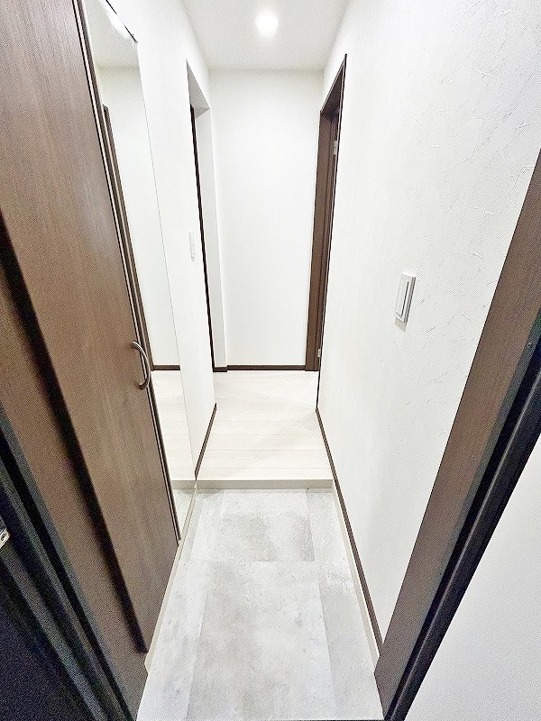 THE　NOBLES戸畑Ⅰ（ザ　ノウブルズ戸畑Ⅰ） 玄関