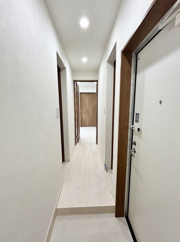 THE　NOBLES戸畑Ⅱ（ザ　ノウブルズ戸畑Ⅱ） 玄関