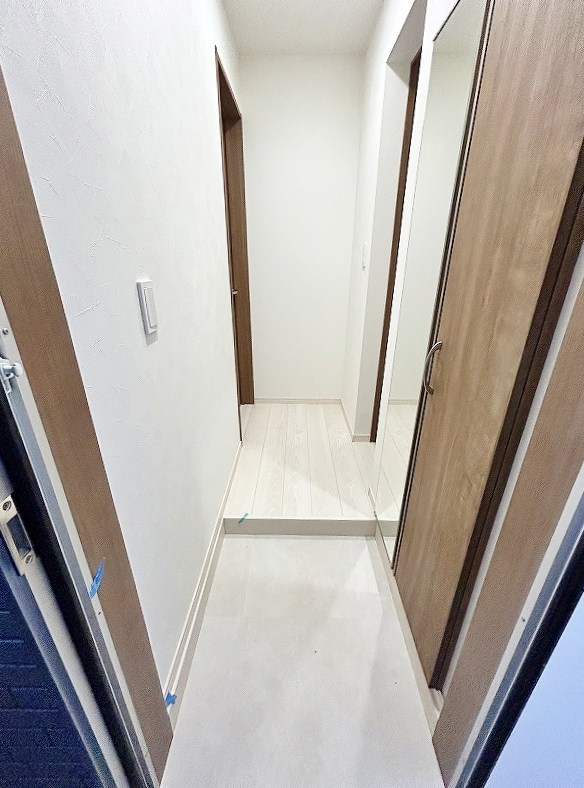 THE　NOBLES戸畑Ⅱ（ザ　ノウブルズ戸畑Ⅱ） 玄関